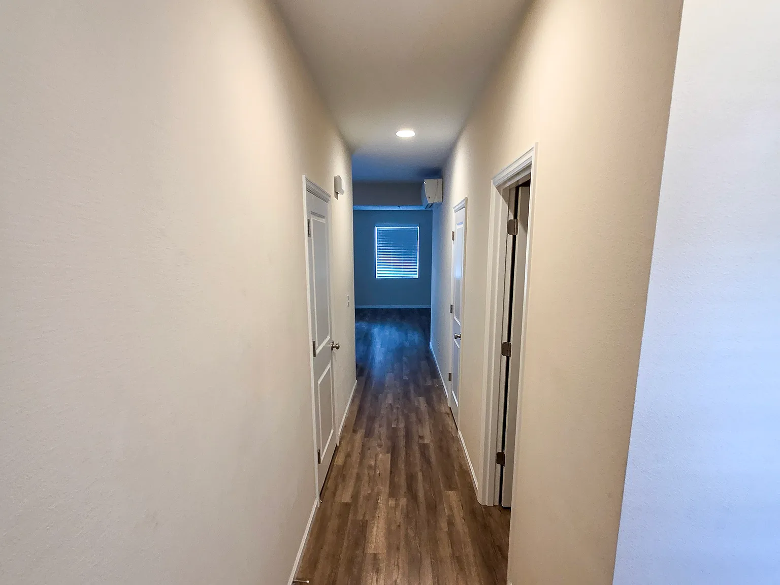 3 bed, 2.5 bath, 1527 sqft, $2,225 — Photo 2