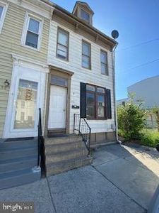 656 E Princess St, York, PA, 17403
