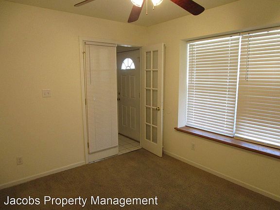 4th image of 1731 Louise Cir