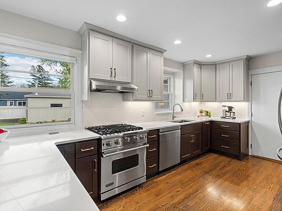 5th image of 6345 Knox Ave S