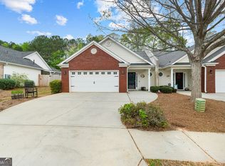 50 Stony Oak Dr, Newnan, GA