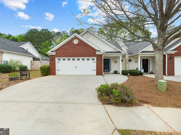 50 Stony Oak Dr, Newnan, GA 30263