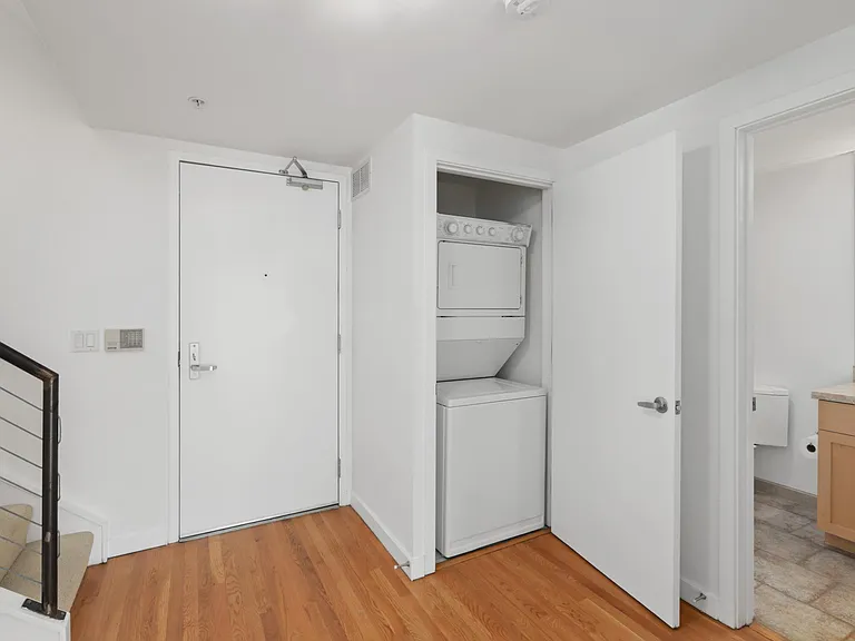 460 Natoma St #12 — Photo 12