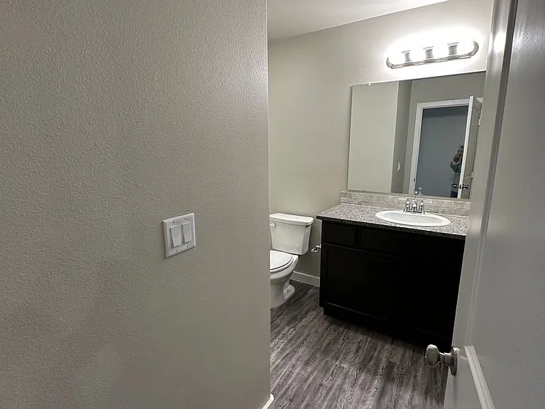 5 Deadwood Dr — Photo 5