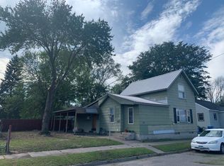 63 W 12th St, Winona, MN 55987