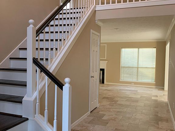 4th image of 5923 Caelwood Dr