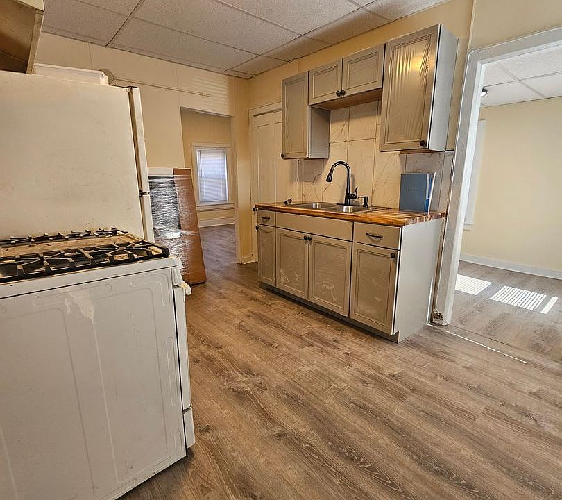 155 Mallets Bay Ave 155 Malletts Bay Ave Winooski VT Zillow