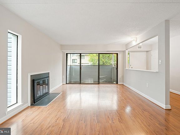 4th image of 8623 Sacramento Dr Suite 8623
