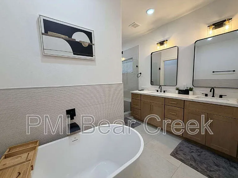 2706 Cochran St — Photo 16