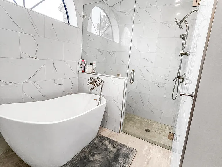 12989 Meadowbreeze Dr — Photo 6