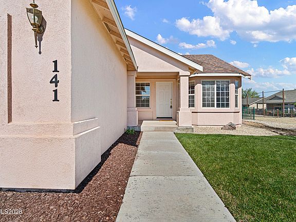 4th image of 141 Desert Lakes Dr