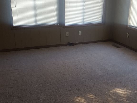 3rd image of 3706 Pinnacle Place Dr