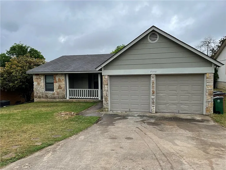 8303 Gallatin Dr — Photo 1