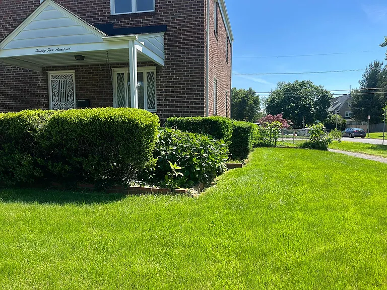 2500 Liberty Pkwy — Photo 2