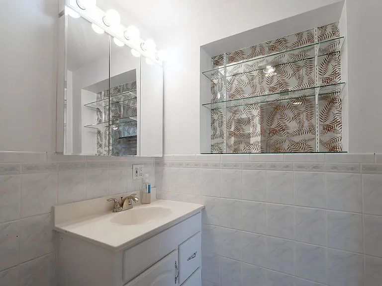 5185 Sun Valley Dr — Photo 30