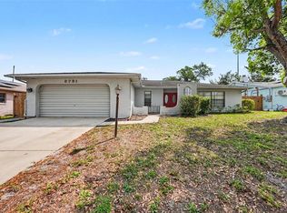 8731 Woodcrest Dr, Port Richey, FL 34668