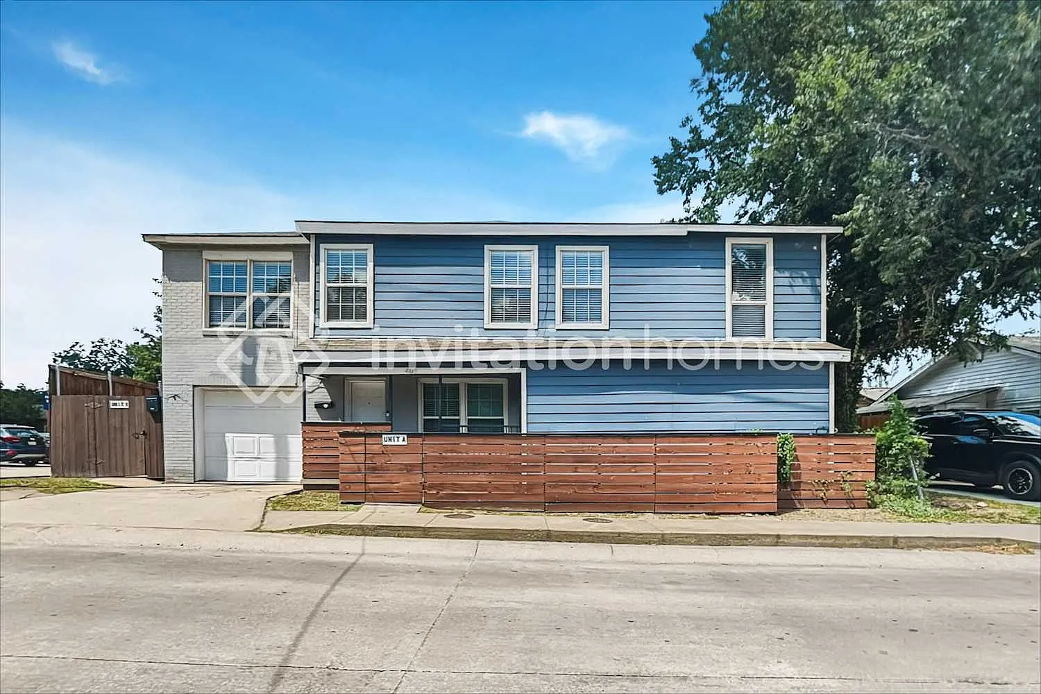 403 E Standifer St Unit B Mckinney, TX 75069 — Photo 1