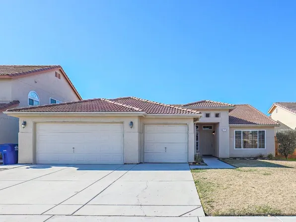 717 Wine Cellar Ct, Los Banos, CA 93635