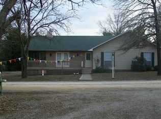 701 Five Lakes Dr, Sulphur, OK 73086