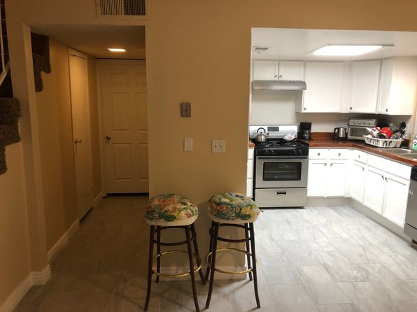 1501 Living Desert Dr APT B