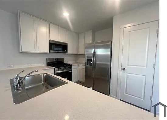 12165 Steeplechase Dr — Photo 7