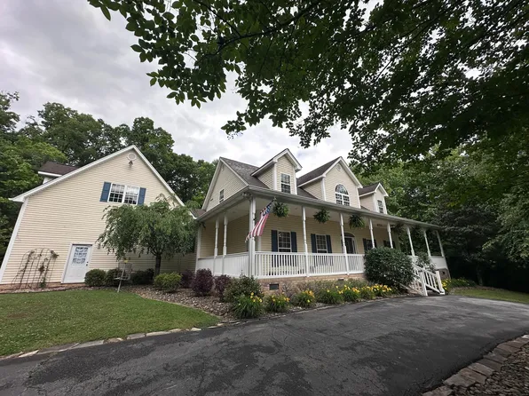 8970 Daisy Dallas Rd, Hixson, TN 37343