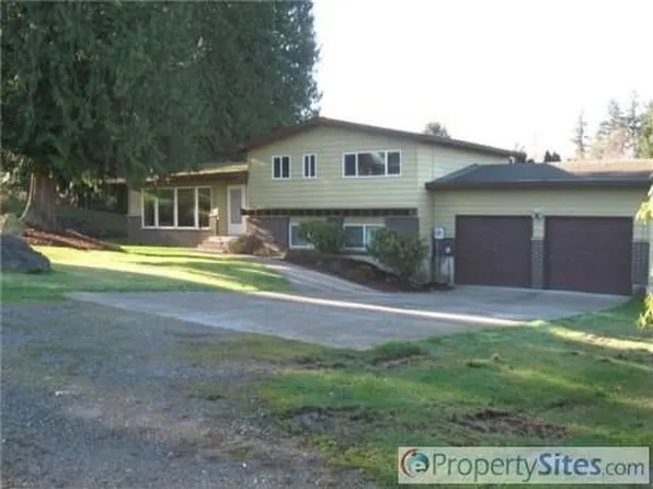 11510 4th St E, Edgewood, WA 98372