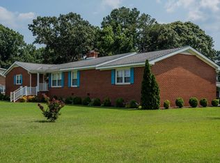 701 Raleigh Dr, Roanoke Rapids, NC 27870