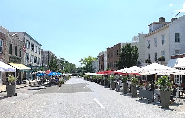 Greenwich Ave - summertime views