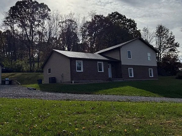 175 6th St, East Butler, PA 16029