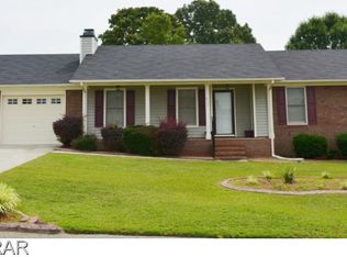 917 Issac Dock Dr, Fayetteville, NC 28314