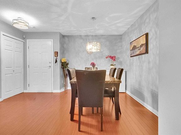 4th image of 7151 121st St #314