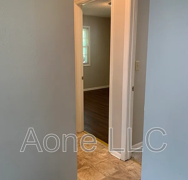 2618 SW Clay St — Photo 8