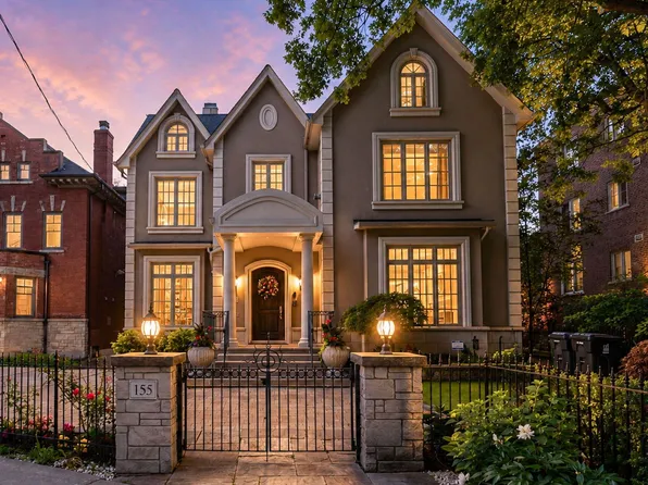 155 South Dr, Toronto, ON M4W 1S3