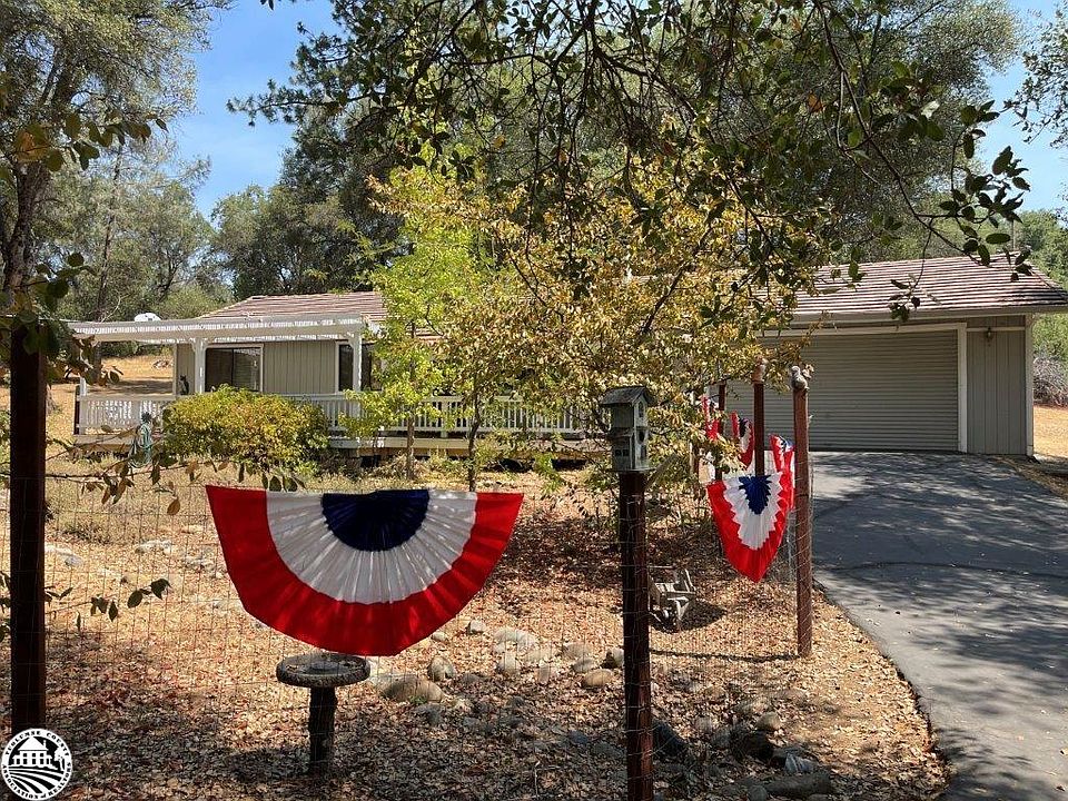 1st image of 20720 Chaparral Ct Unit 11