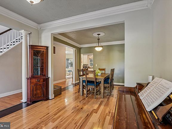 4th image of 7617 Bear Forest Rd