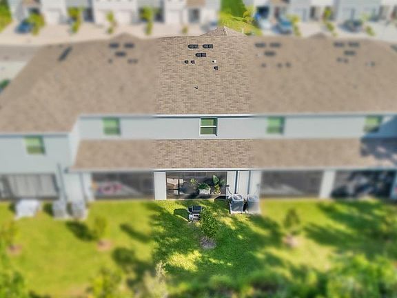 4th image of 5052 Captain Davis Dr