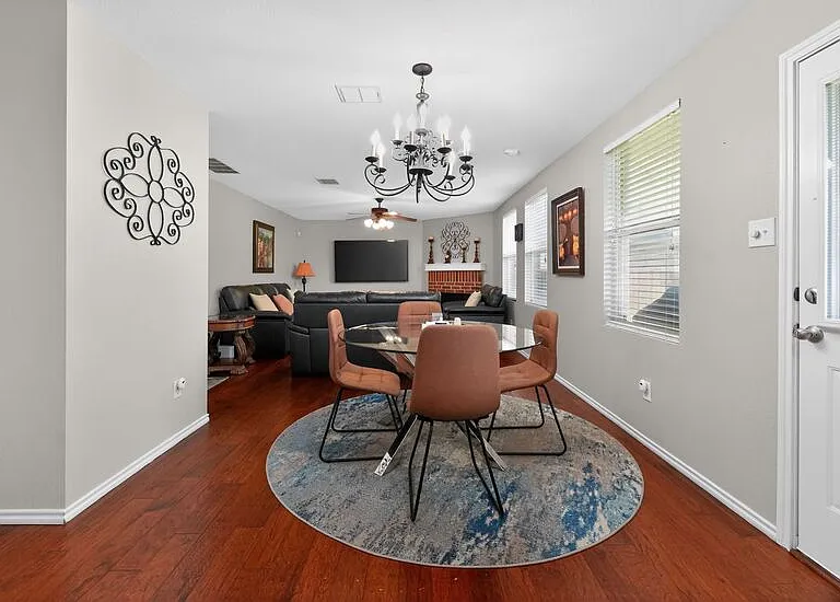 9601 Euclid Dr — Photo 25