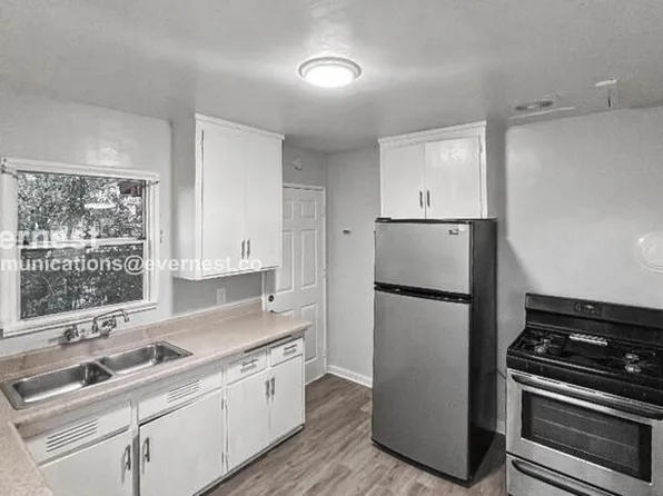 6618 Laird Ave, Oakland, CA 94605