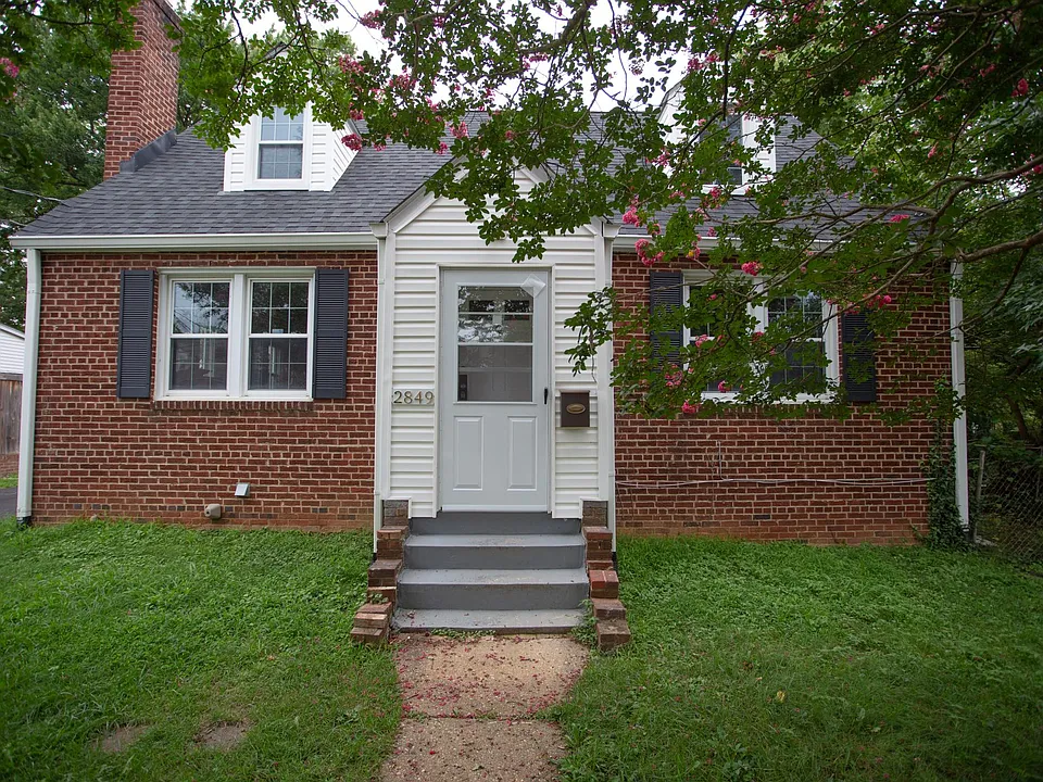 2849 Rogers Dr