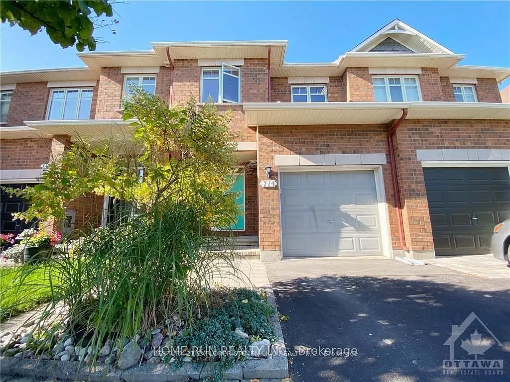 3 bed, $2,600 — Photo 3