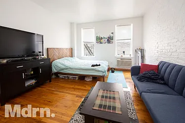 Rented by Mdrn Residential