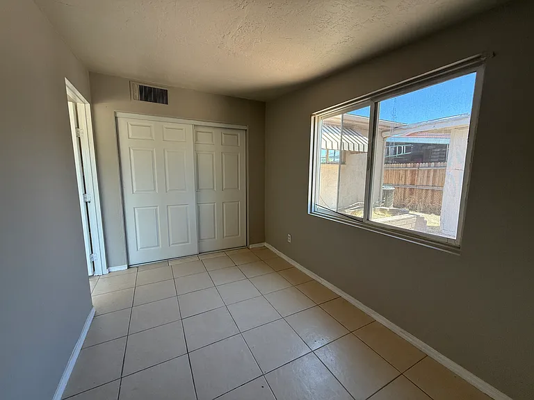 8116 N 29th Dr — Photo 12