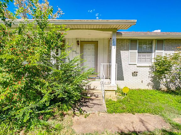 5th image of 2863 Desplane Dr