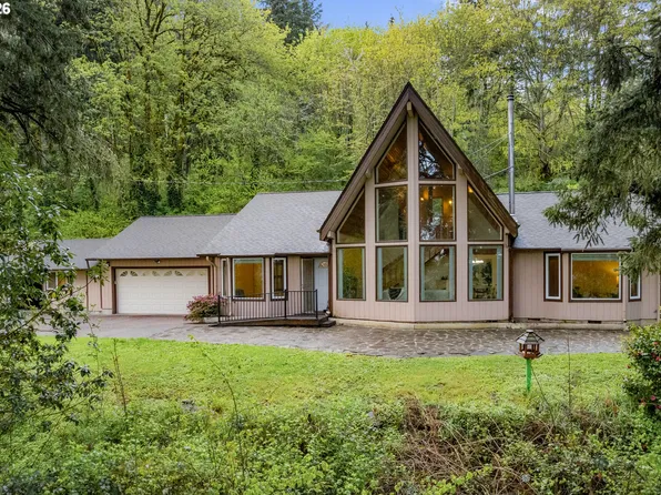 16540 S Stone Hill Dr, Molalla, OR 97038