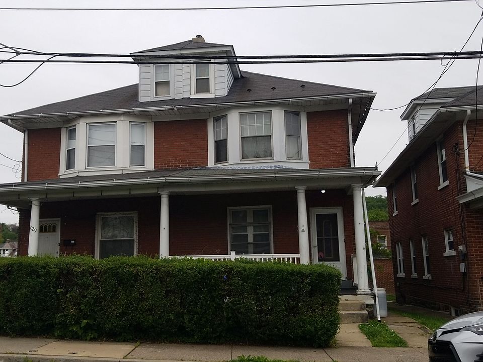 2nd image of 1027 Broadway Ave