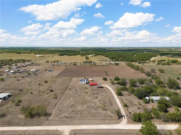 247 Jonah Ln, Mc Gregor, TX 76657