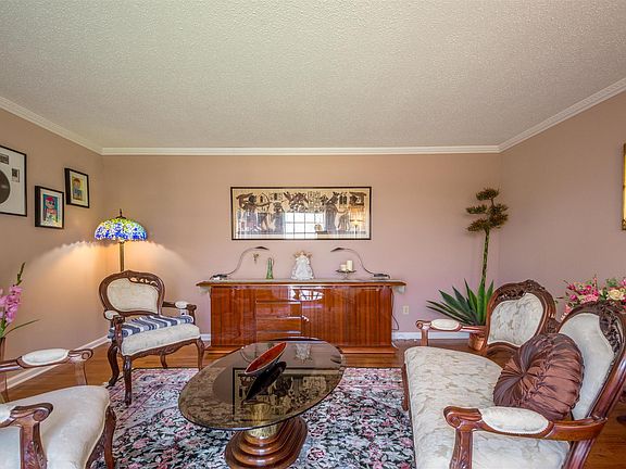 5th image of 1103 Tucker Dr