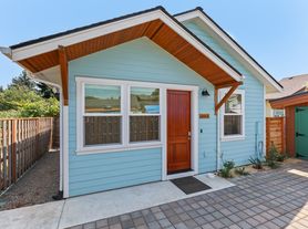 4030 SE 62nd Ave, Portland, OR