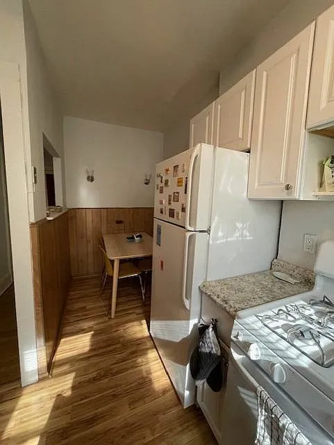 1 bed, 1.0 bath, 900 sqft, $2,500 — Photo 3